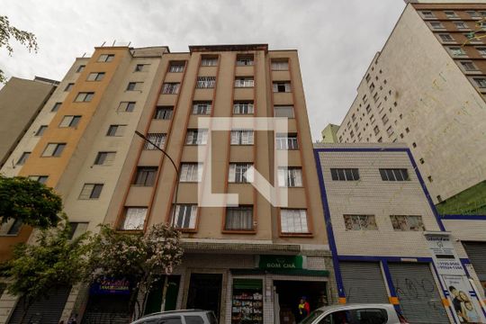 Fachada de apartamento à venda com 2 quartos, 42m² em Sé, São Paulo