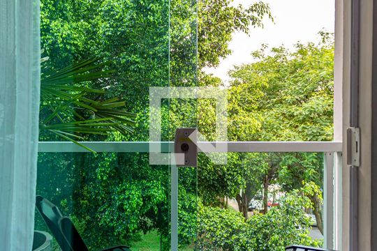 Varanda da Sala de apartamento para alugar com 2 quartos, 48m² em Jardim Teles de Menezes, Santo André