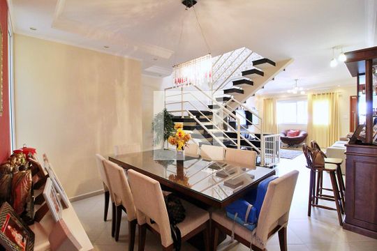 Sala de Jantar de casa à venda com 3 quartos, 225m² em Parque das Nações, Santo André