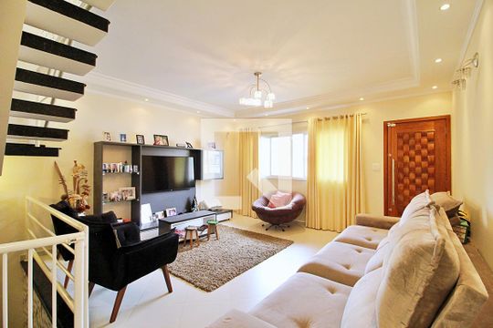 Casa à venda com 3 quartos, 225m² em Parque das Nações, Santo André