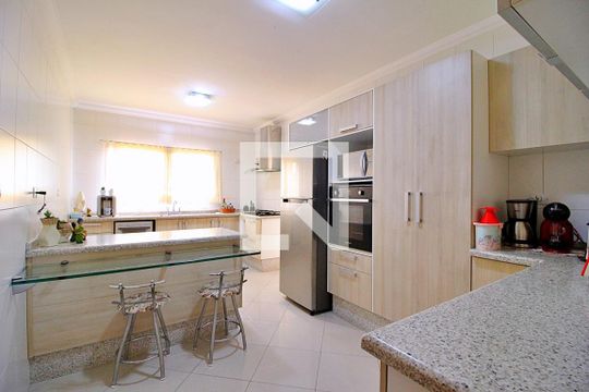 Cozinha de casa à venda com 3 quartos, 225m² em Parque das Nações, Santo André