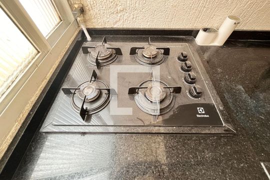 Cozinha de apartamento à venda com 1 quarto, 38m² em Centro Histórico, Porto Alegre