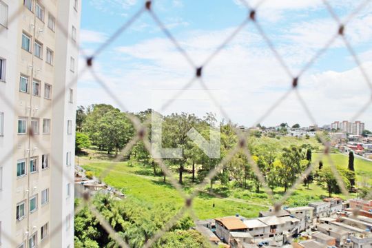 Vista do Quarto 2 de apartamento para alugar com 2 quartos, 49m² em Itaquera, São Paulo