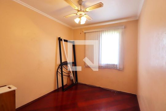 Quarto 1 de apartamento para alugar com 2 quartos, 51m² em Parque das Nações, Santo André