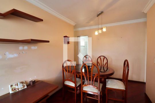 Sala de apartamento para alugar com 2 quartos, 51m² em Parque das Nações, Santo André