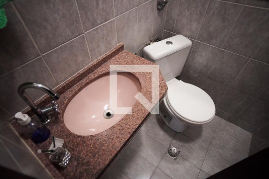 Lavabo de casa à venda com 7 quartos, 360m² em São João Batista (venda Nova), Belo Horizonte