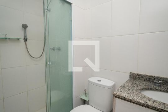 Banheiro Social de apartamento para alugar com 2 quartos, 70m² em Independência, São Bernardo do Campo