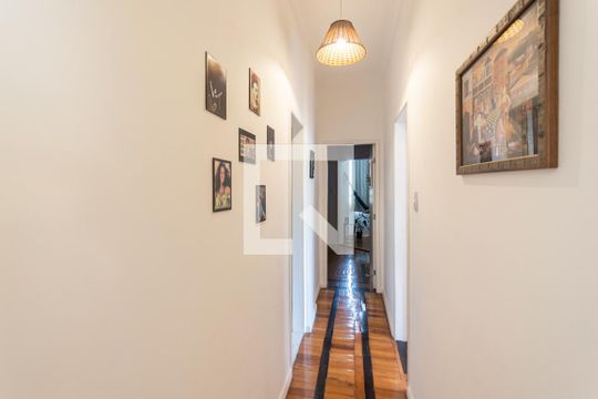 Corredor de apartamento para alugar com 2 quartos, 91m² em Grajau, Rio de Janeiro