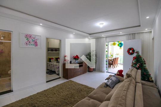 Sala de casa à venda com 4 quartos, 320m² em Jardim Tietê, São Paulo