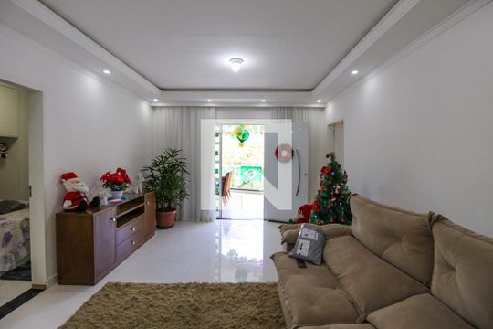 Sala de casa à venda com 4 quartos, 320m² em Jardim Tietê, São Paulo
