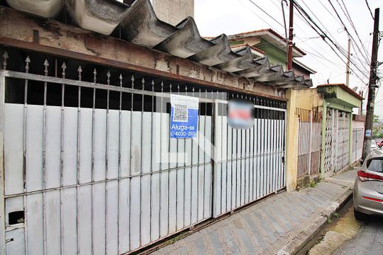 Fachada de casa para alugar com 1 quarto, 55m² em Demarchi, São Bernardo do Campo