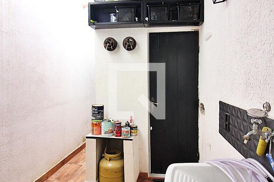 Lavanderia de casa para alugar com 1 quarto, 55m² em Demarchi, São Bernardo do Campo