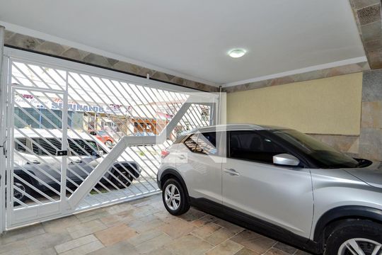 Garagem de casa à venda com 3 quartos, 300m² em Jardim Vila Galvao, Guarulhos