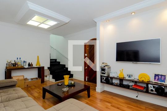 Sala de casa à venda com 3 quartos, 300m² em Jardim Vila Galvao, Guarulhos