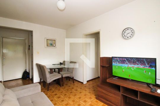 Apartamento à venda com 1 quarto, 48m² em Partenon, Porto Alegre