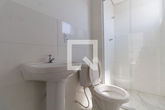 Banheiro de apartamento à venda com 2 quartos, 44m² em Vila Ré, São Paulo