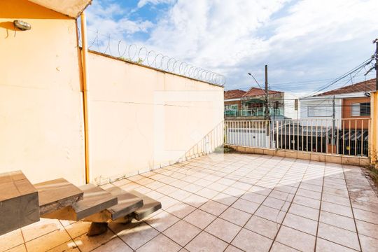 Sacada de casa à venda com 3 quartos, 180m² em Jabaquara, São Paulo