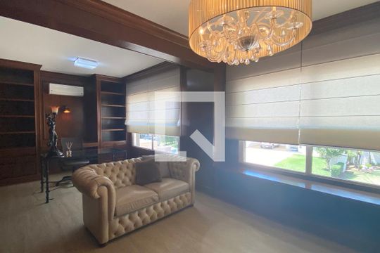 Escritório de casa de condomínio à venda com 4 quartos, 450m² em Alphaville, Santana de Parnaíba