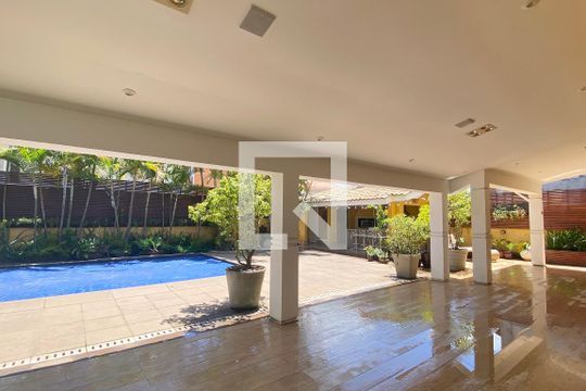 Varanda de casa de condomínio à venda com 4 quartos, 450m² em Alphaville, Santana de Parnaíba
