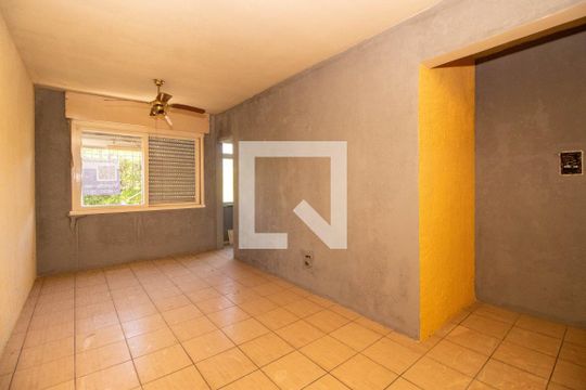 Sala de apartamento à venda com 1 quarto, 55m² em Rubem Berta, Porto Alegre