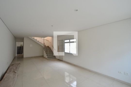 Sala de casa à venda com 3 quartos, 130m² em São Judas, São Paulo