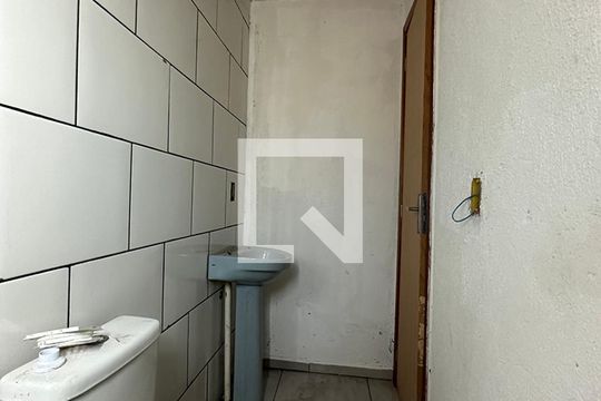 Banheiro do Quarto 1 de casa para alugar com 3 quartos, 120m² em Feitoria, São Leopoldo