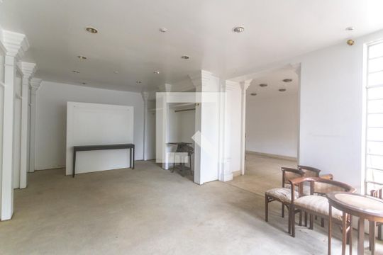 Sala de estar de casa à venda com 4 quartos, 400m² em Jardim do Mar, São Bernardo do Campo