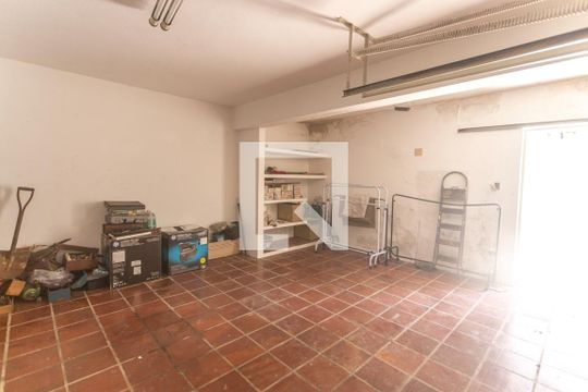 Garagem de casa para alugar com 4 quartos, 400m² em Jardim do Mar, São Bernardo do Campo