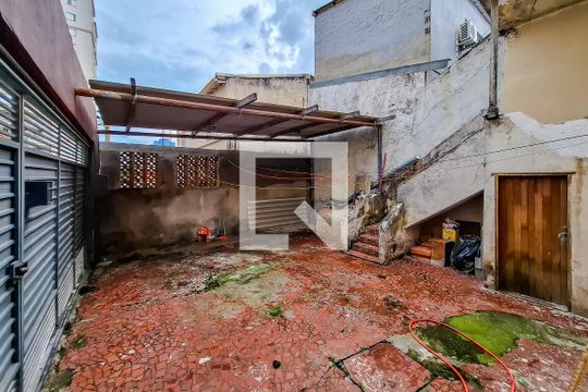Quintal de casa à venda com 2 quartos, 120m² em Ipiranga, São Paulo
