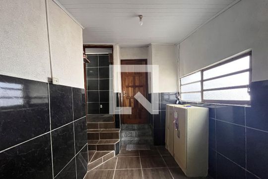 Área de Serviço de casa à venda com 2 quartos, 120m² em Cavalhada, Porto Alegre