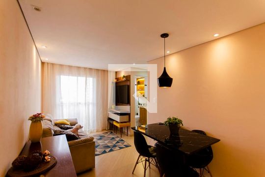 Apartamento à venda com 2 quartos, 48m² em Vila Marieta, São Paulo