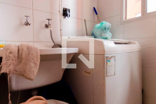 Área de Serviço de apartamento à venda com 2 quartos, 48m² em Vila Marieta, São Paulo