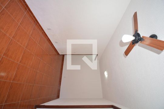 Sala de apartamento à venda com 2 quartos, 70m² em Irajá, Rio de Janeiro