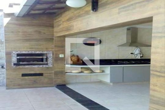 Casa para alugar com 4 quartos, 350m² em Castelo, Belo Horizonte
