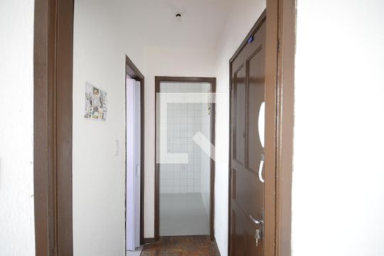 Corredor de apartamento para alugar com 1 quarto, 45m² em Sé, São Paulo