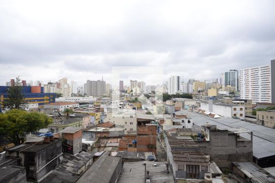 Vista Sala de apartamento para alugar com 1 quarto, 45m² em Sé, São Paulo