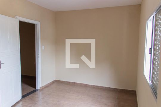 Quarto 1 de casa para alugar com 2 quartos, 70m² em Parque Mandi, São Paulo
