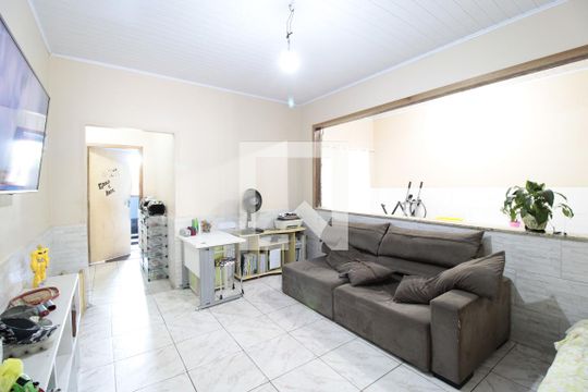 Casa à venda com 3 quartos, 100m² em Mathias Velho, Canoas