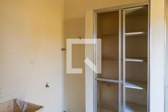 Área de Serviço de casa para alugar com 3 quartos, 288m² em Jardim Pacaembu, Campinas