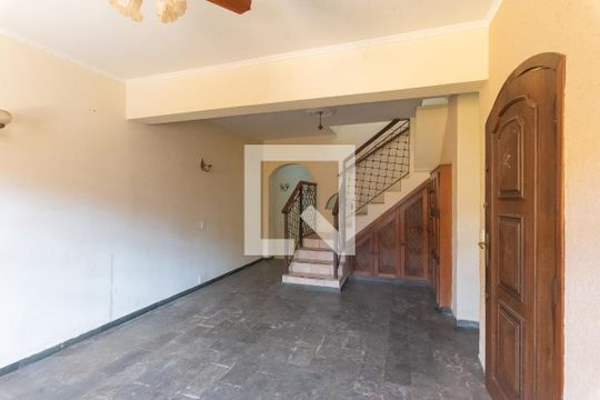 Sala 1 de casa para alugar com 3 quartos, 288m² em Jardim Pacaembu, Campinas