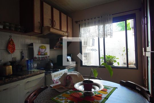 Cozinha de casa à venda com 3 quartos, 120m² em Centro, Novo Hamburgo