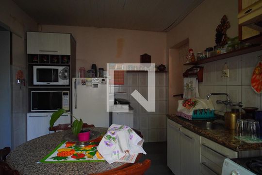 Cozinha de casa à venda com 3 quartos, 120m² em Centro, Novo Hamburgo