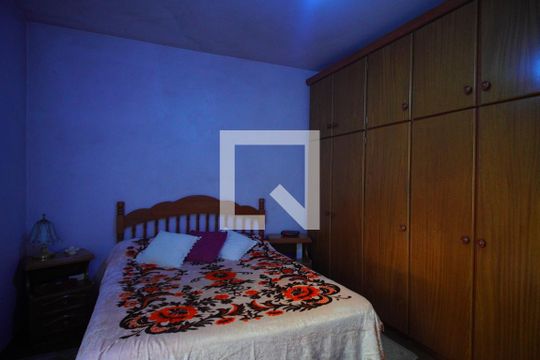 Quarto 2 de casa à venda com 3 quartos, 120m² em Centro, Novo Hamburgo