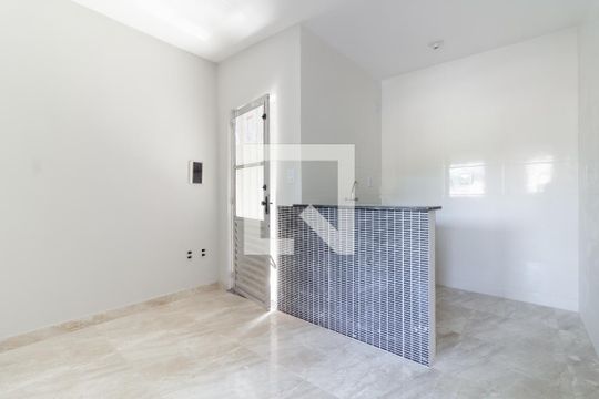 Apartamento para alugar com 2 quartos, 45m² em Jardim Vitoria, Belo Horizonte