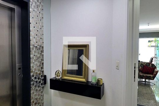 Hall de entrada de apartamento à venda com 4 quartos, 263m² em Campestre, Santo André