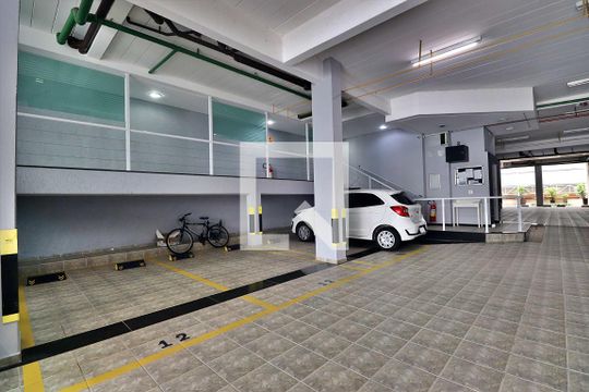 Garagem de apartamento à venda com 4 quartos, 263m² em Campestre, Santo André