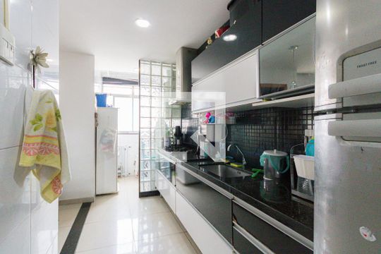 Cozinha de apartamento para alugar com 2 quartos, 75m² em Freguesia (jacarepaguá), Rio de Janeiro
