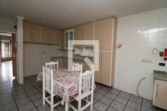 Cozinha de casa à venda com 3 quartos, 260m² em Vila Industrial, São Paulo