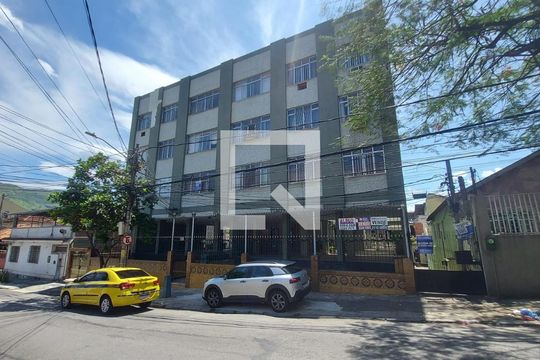Fachada do Prédio de apartamento para alugar com 3 quartos, 117m² em Encantado, Rio de Janeiro