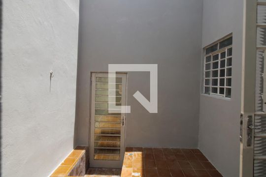 Vista do Corredor (Área de Luz) de casa à venda com 3 quartos, 135m² em Vila Industrial (campinas), Campinas